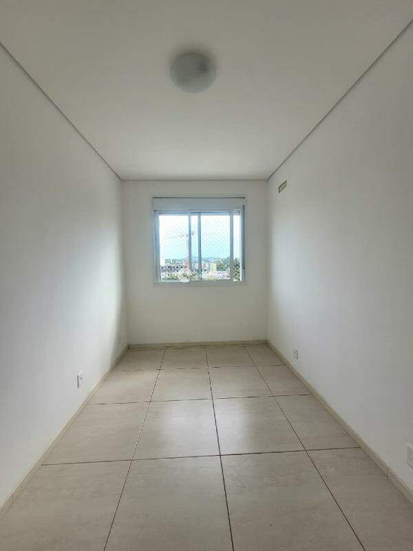 Apartamento para aluguel no Camobi: 