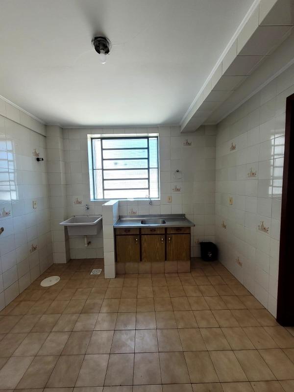 Apartamento para aluguel no Centro: 