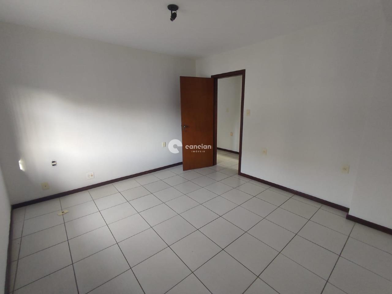 Apartamento para aluguel no Nossa Senhora do Rosário: 