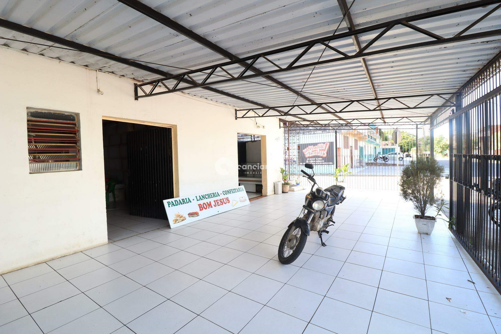 Sala Comercial para aluguel no Urlândia: 