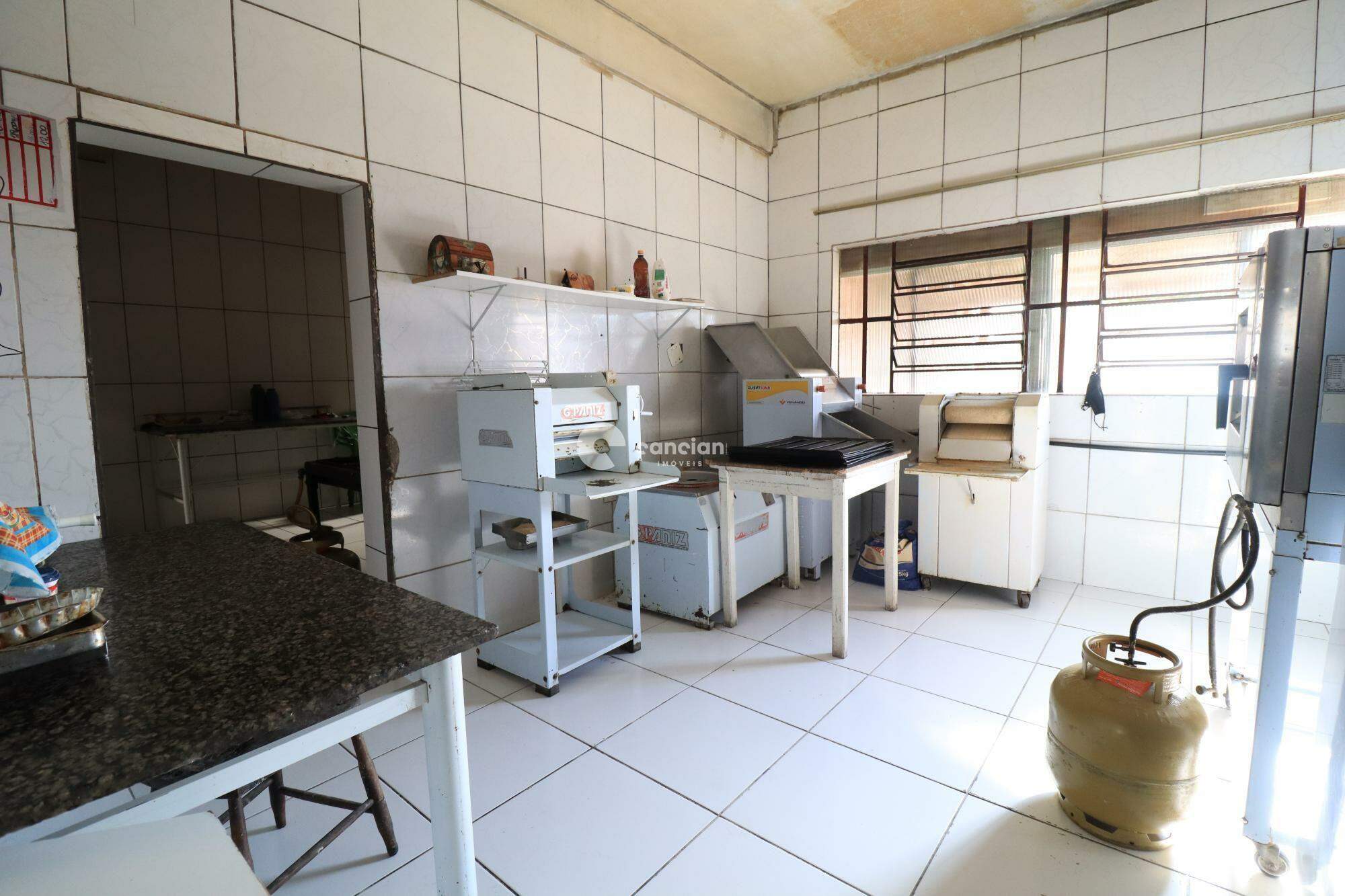Sala Comercial para aluguel no Urlândia: 