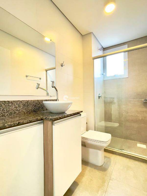 Apartamento para aluguel no Centro: 