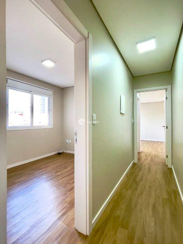 Apartamento para aluguel no Centro: 