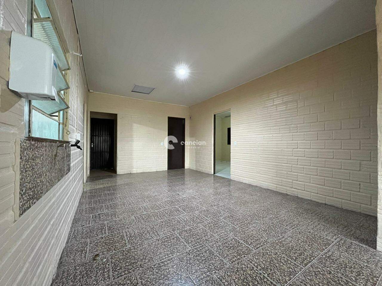 Casa para aluguel no Parque Serrano I: 