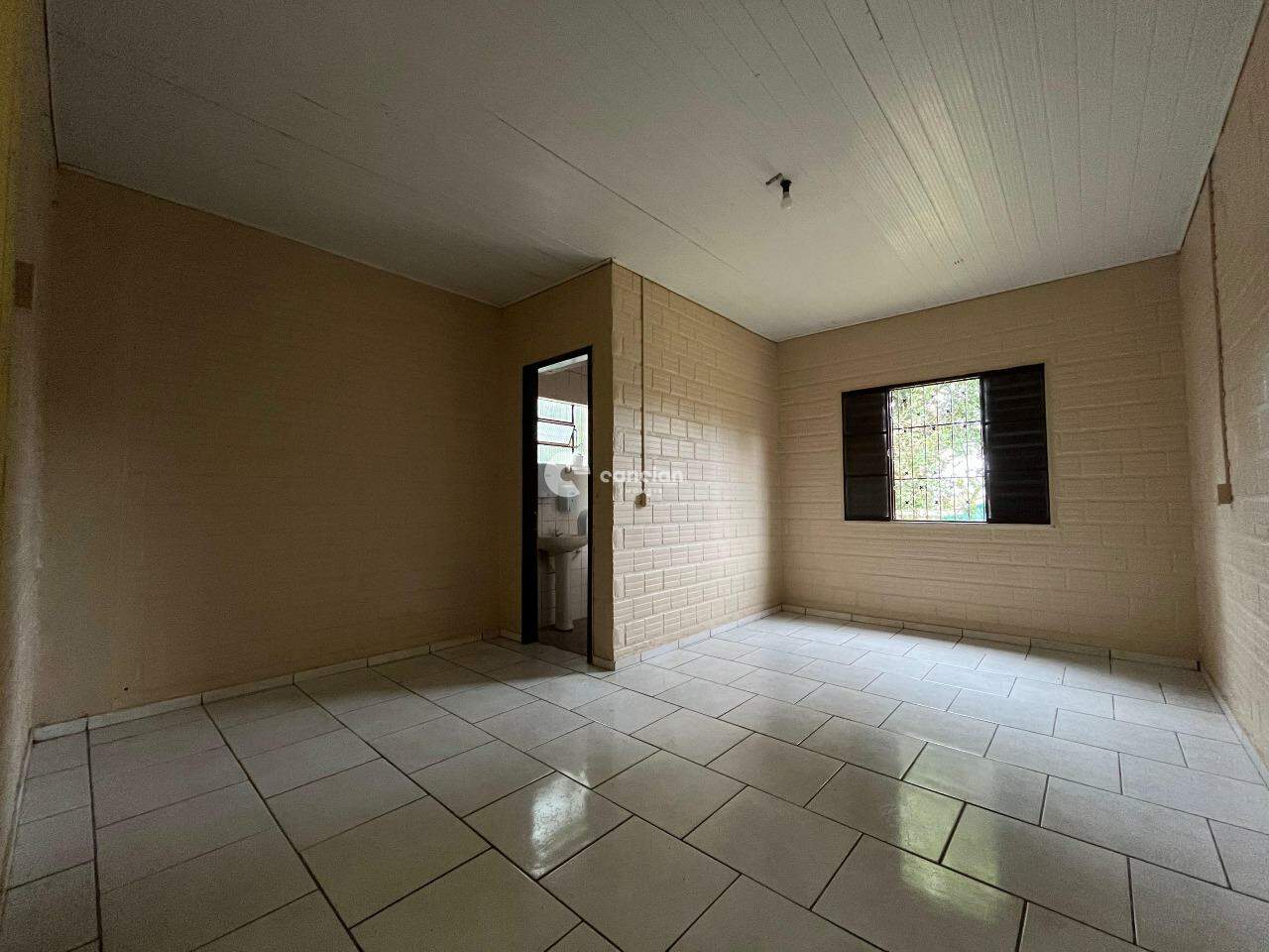 Casa para aluguel no Parque Serrano I: 