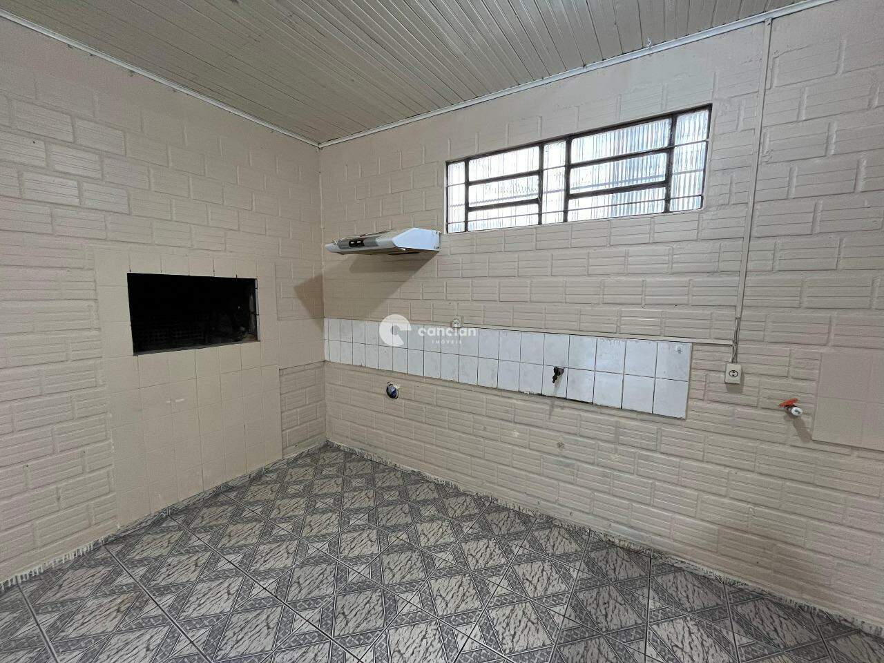 Casa para aluguel no Parque Serrano I: 