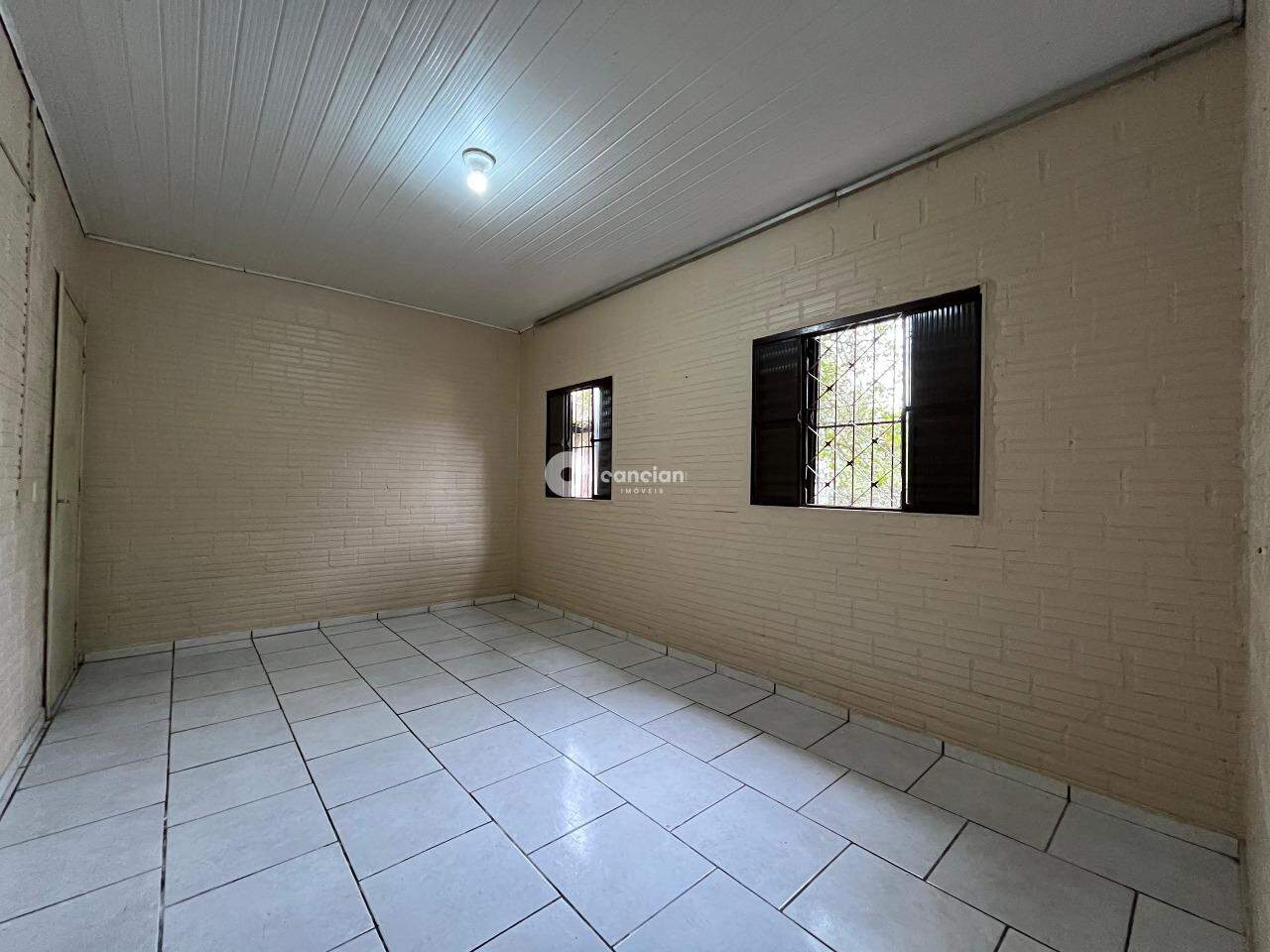 Casa para aluguel no Parque Serrano I: 