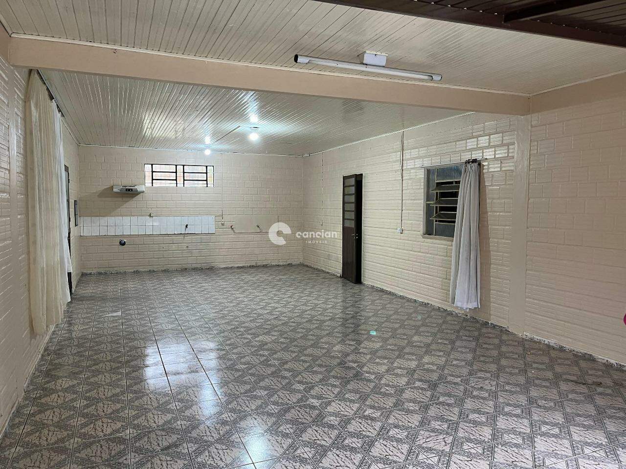 Casa para aluguel no Parque Serrano I: 