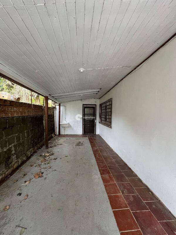 Casa para aluguel no Parque Serrano I: 