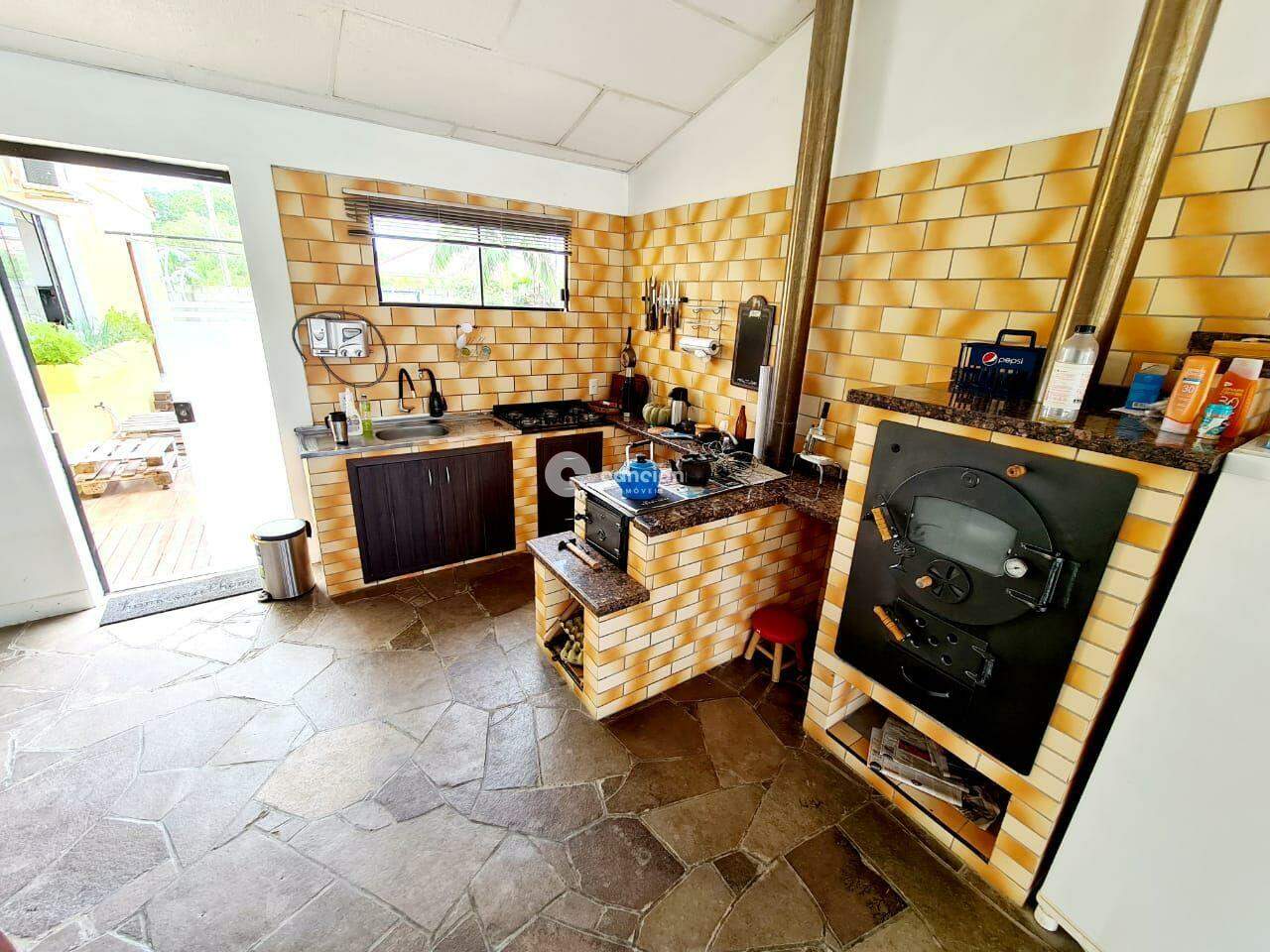 Casa para aluguel no Pinheiro Machado: 