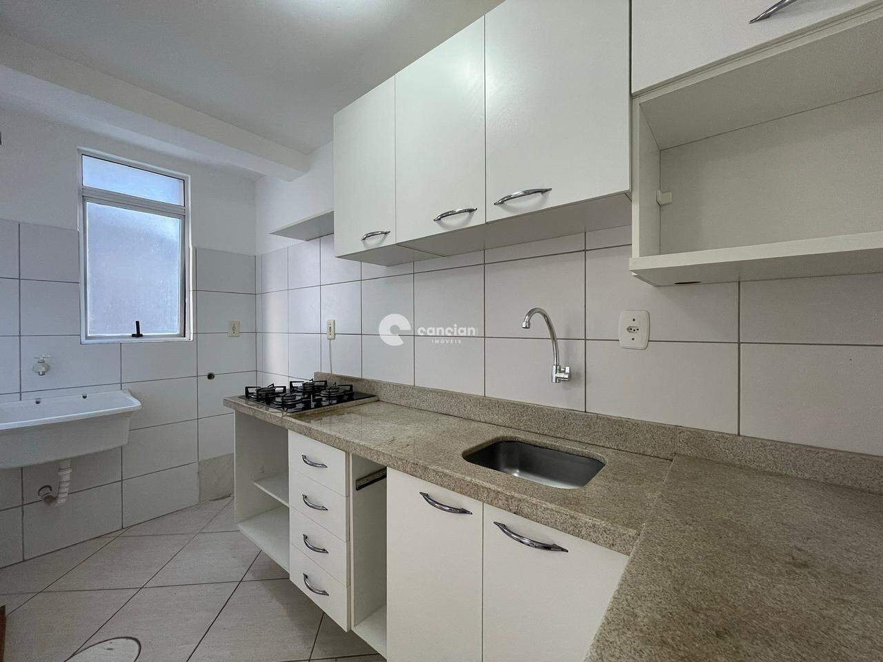 Apartamento para aluguel no Centro: 