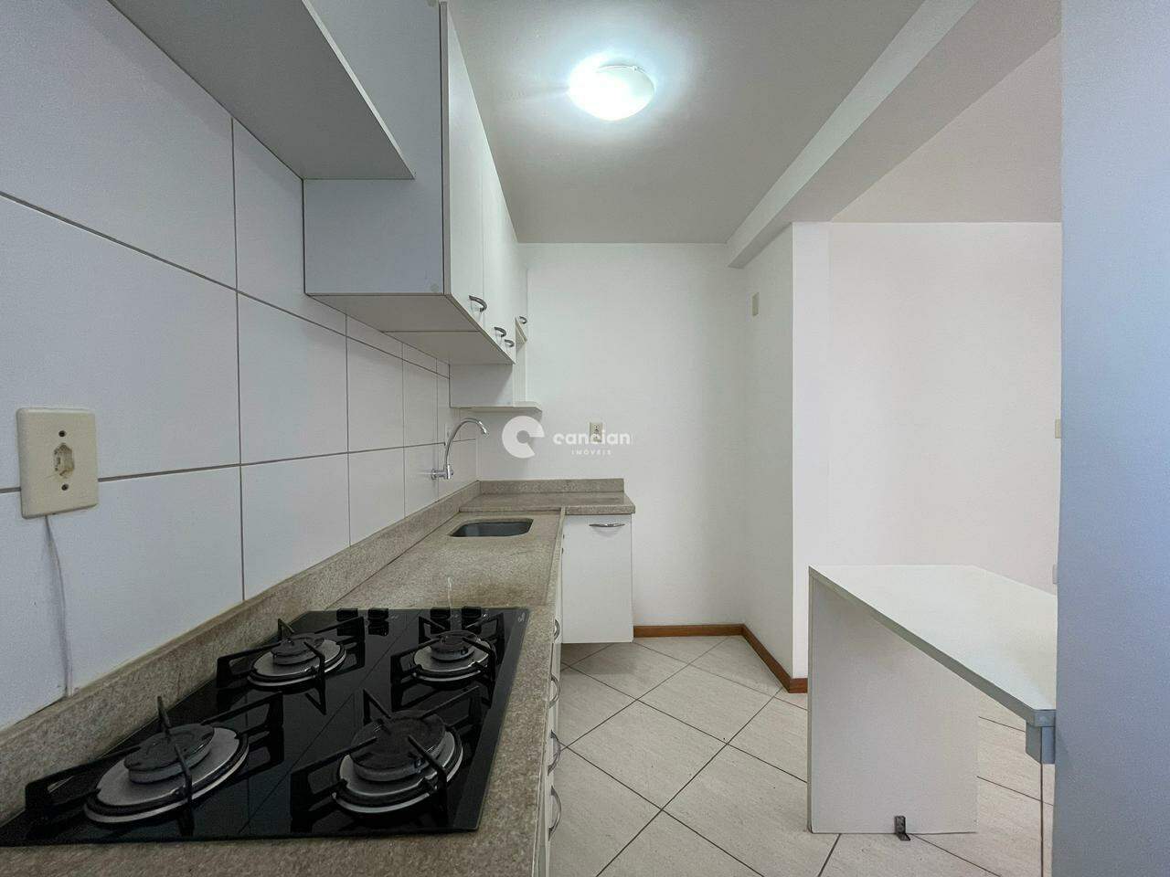 Apartamento para aluguel no Centro: 