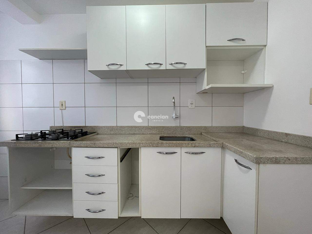 Apartamento para aluguel no Centro: 