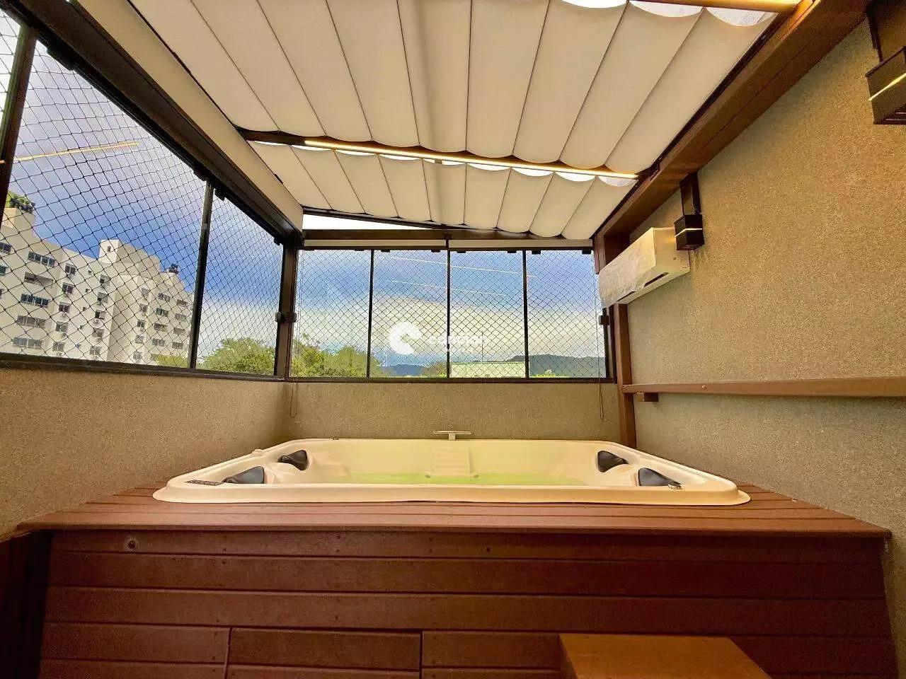 Cobertura para aluguel no Centro: 