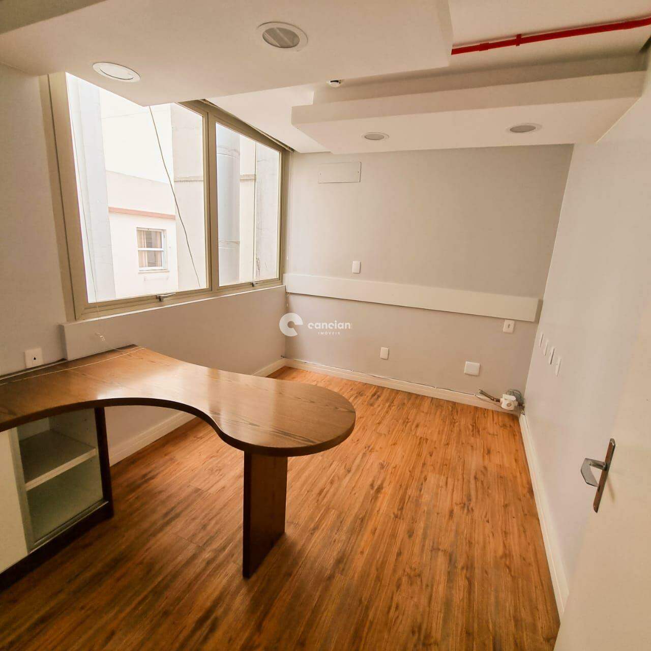 Sala Comercial para aluguel no Centro: 
