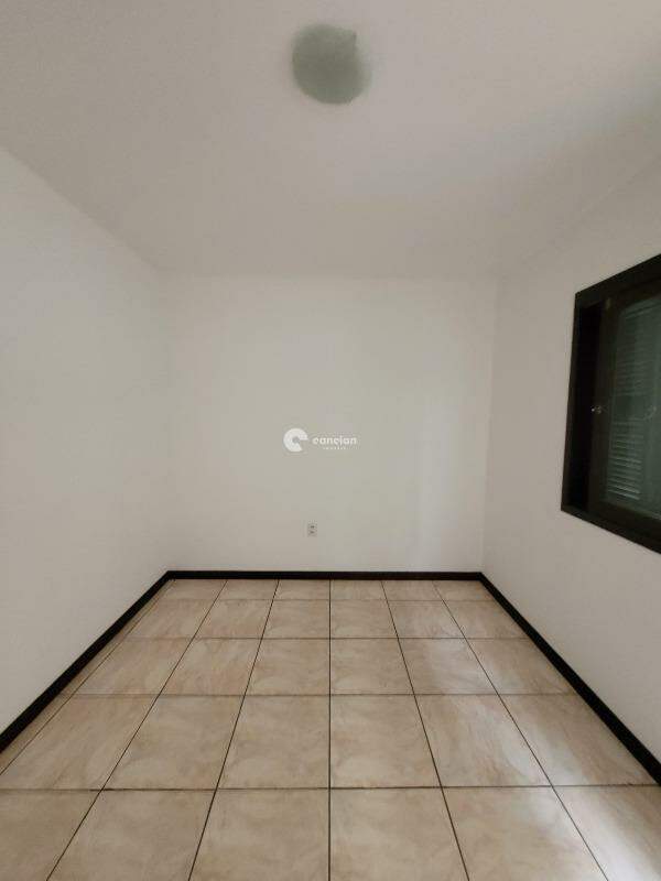 Apartamento para aluguel no Camobi: 