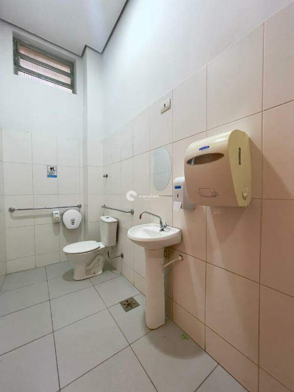 Loja para aluguel no Centro: 