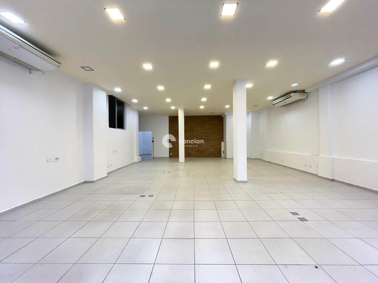 Loja para aluguel no Centro: 