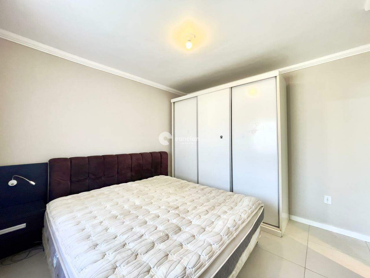 Apartamento para aluguel no Camobi: 