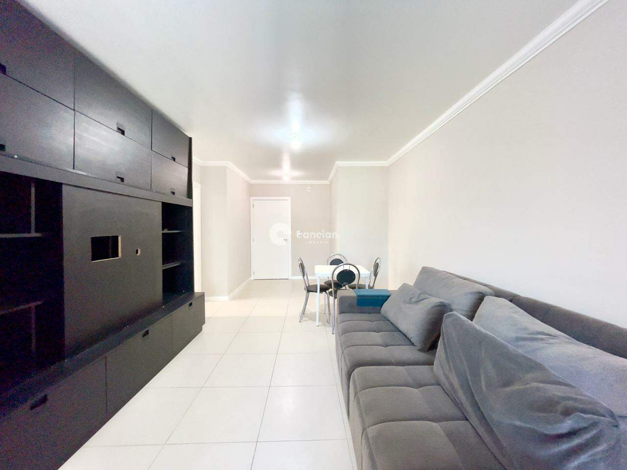 Apartamento para aluguel no Camobi: 