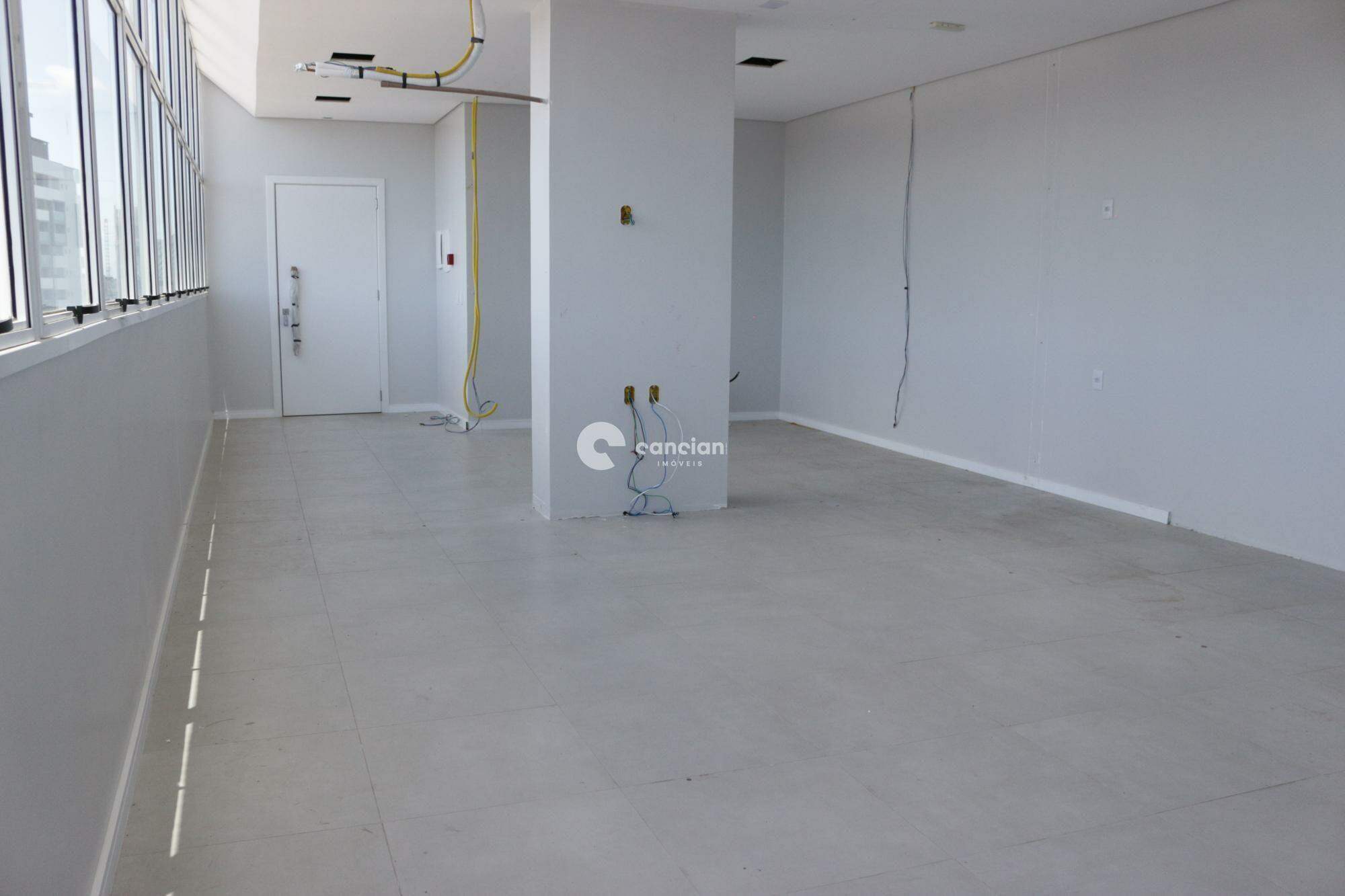 Sala Comercial para aluguel no Centro: 