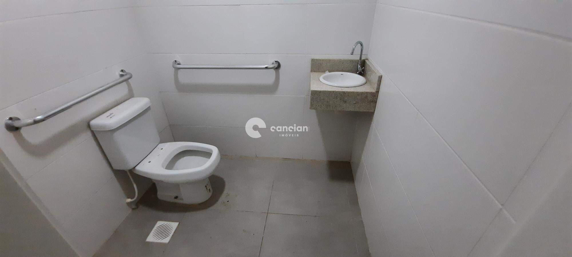 Prédio Comercial para aluguel no Centro: 