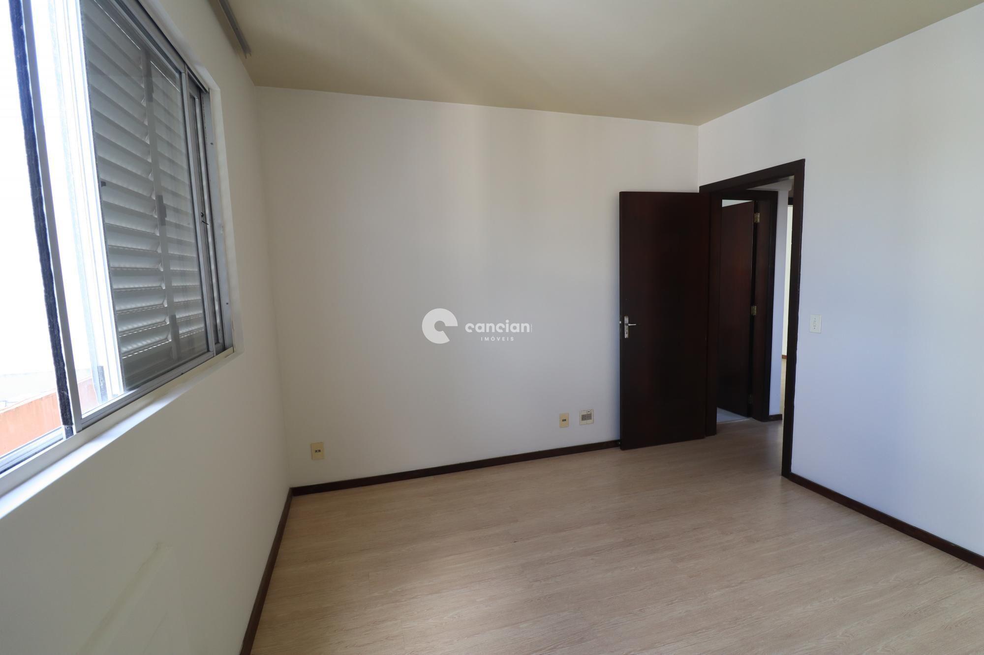 Apartamento para aluguel no Centro: 