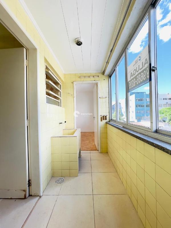 Apartamento para aluguel no Centro: 