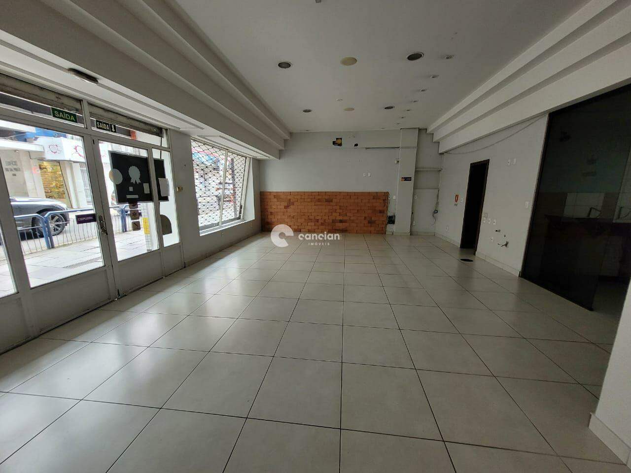 Loja para aluguel no Centro: 