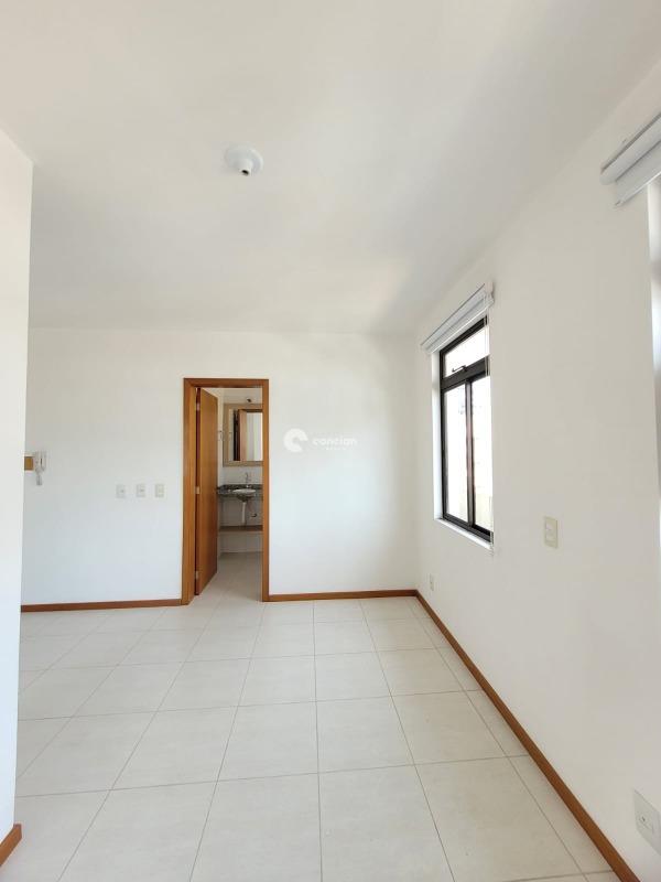 Kitnet para aluguel no Centro: 