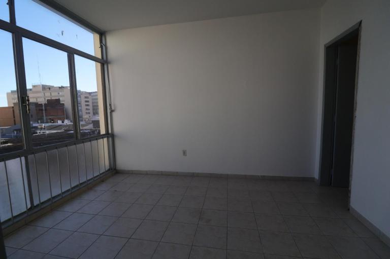 Sala Comercial para aluguel no Centro: 