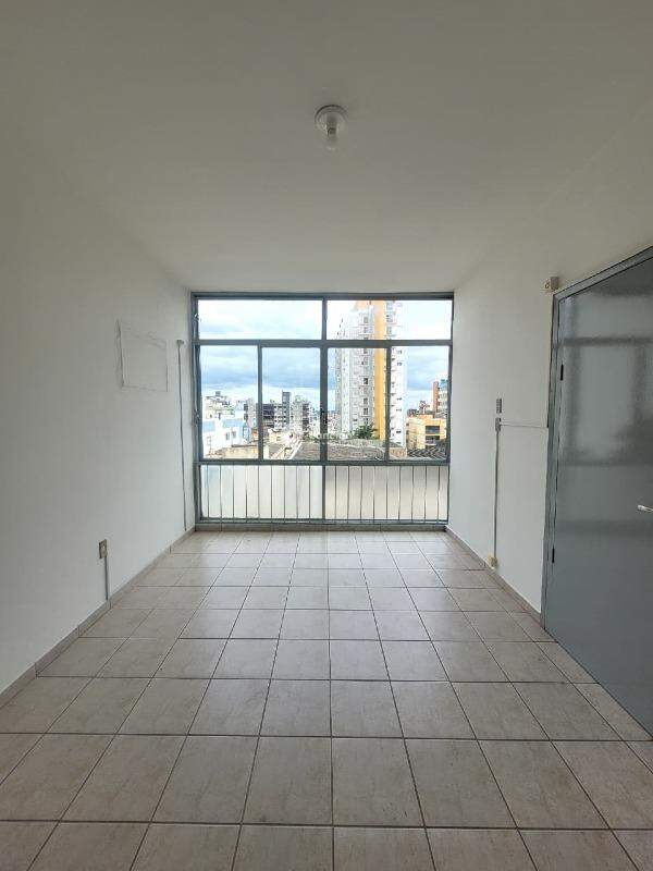 Sala Comercial para aluguel no Centro: 