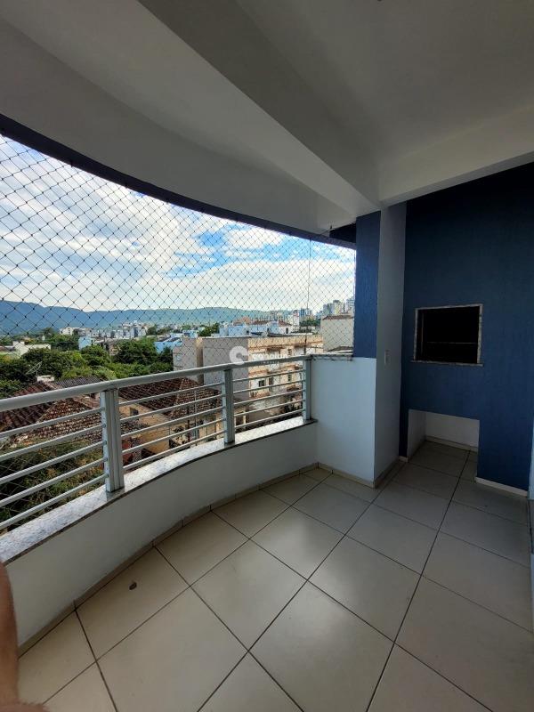 Apartamento para aluguel no Centro: 