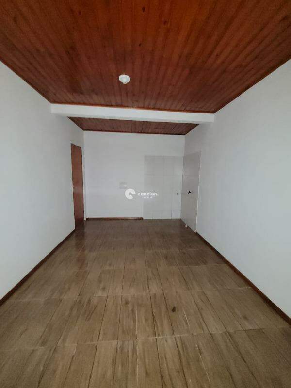Casa para aluguel no Pinheiro Machado: 