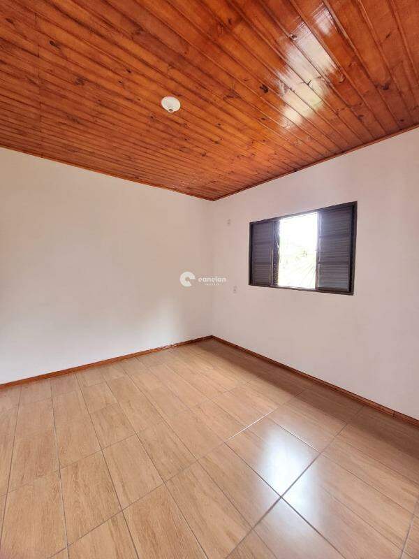 Casa para aluguel no Pinheiro Machado: 