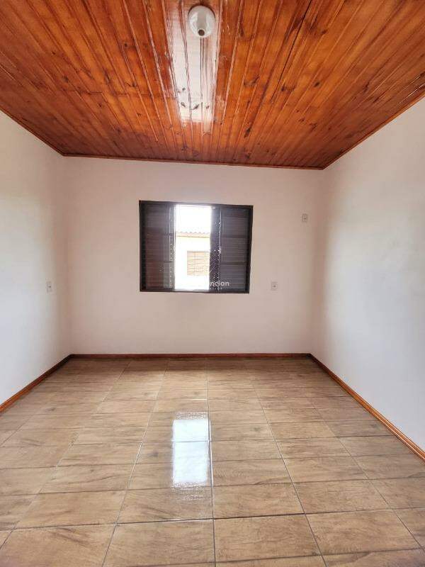 Casa para aluguel no Pinheiro Machado: 
