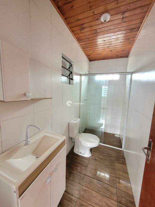 Casa para aluguel no Pinheiro Machado: 