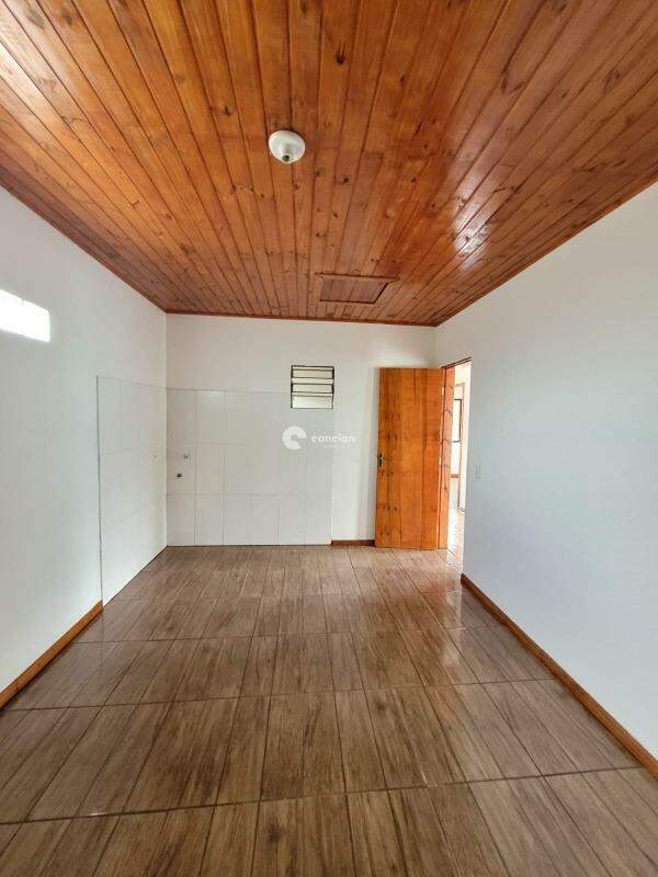 Casa para aluguel no Pinheiro Machado: 