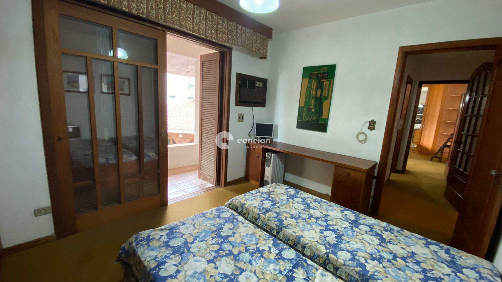 Casa para aluguel no Centro: