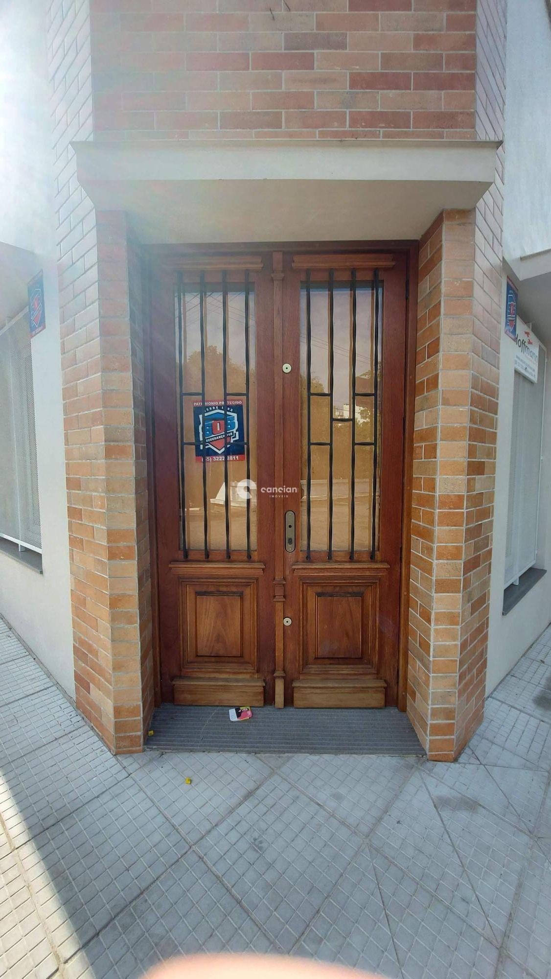 Prédio Comercial para aluguel no Centro: 