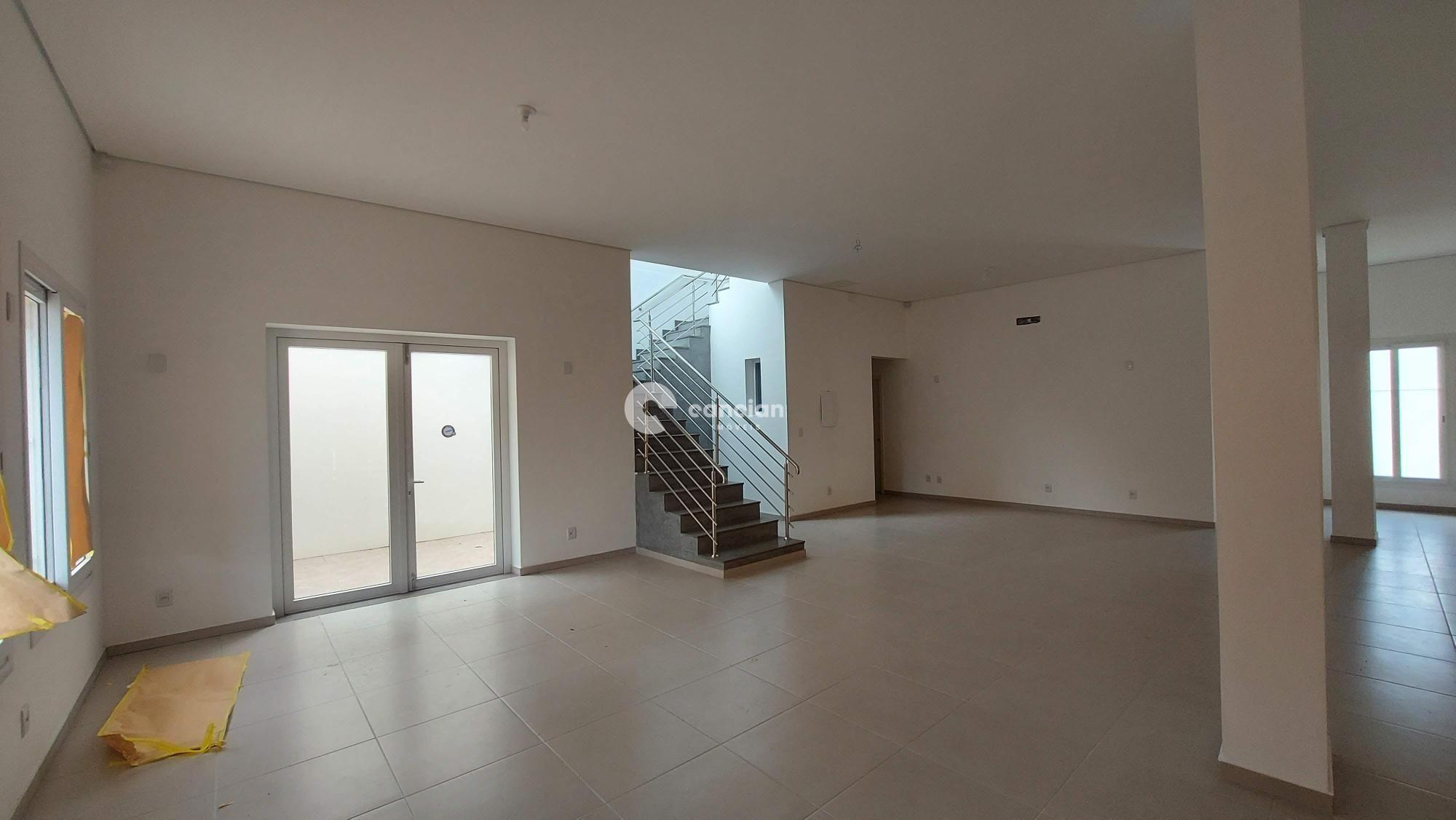 Prédio Comercial para aluguel no Centro: 