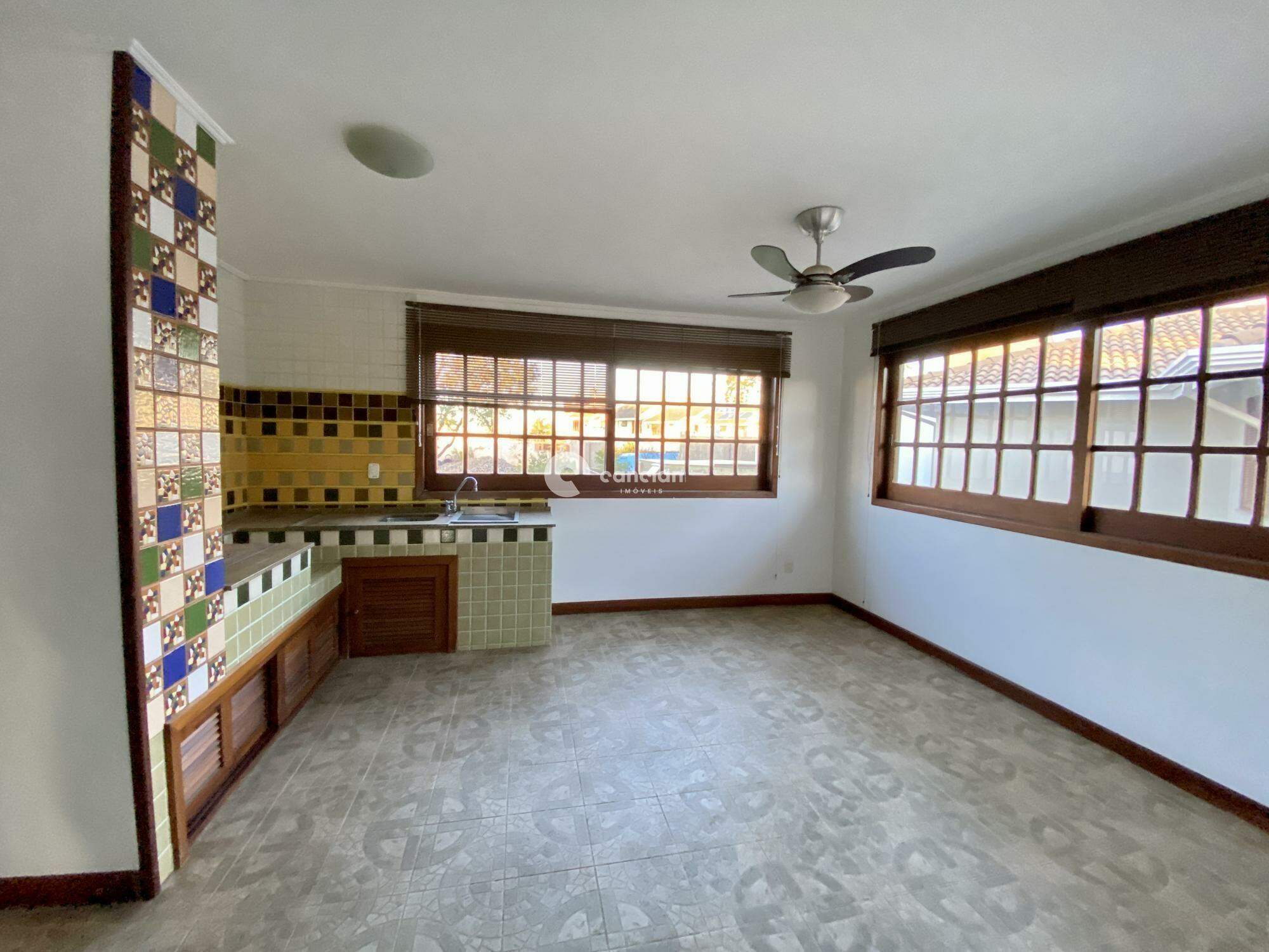 Casa à venda no Camobi: 