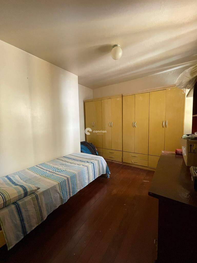 Casa à venda no Centro: