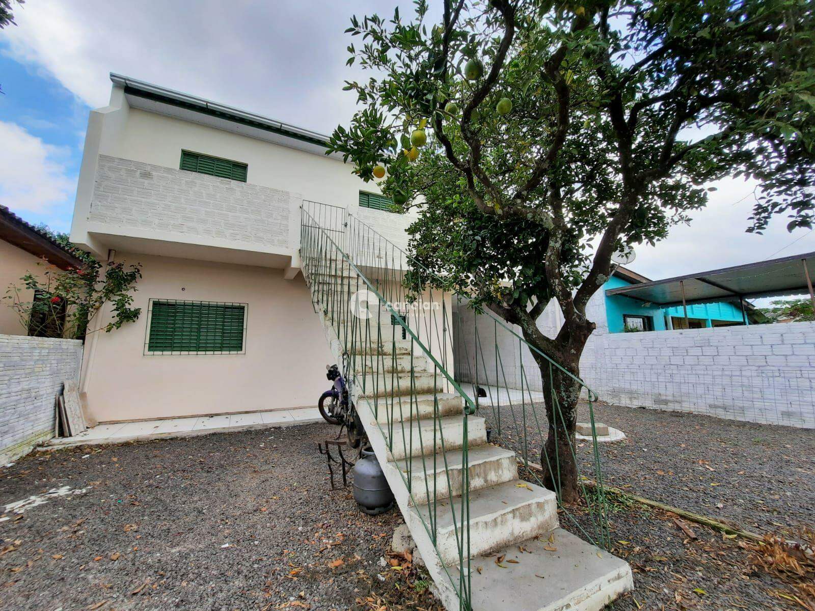 Casa à venda no Pinheiro Machado: 