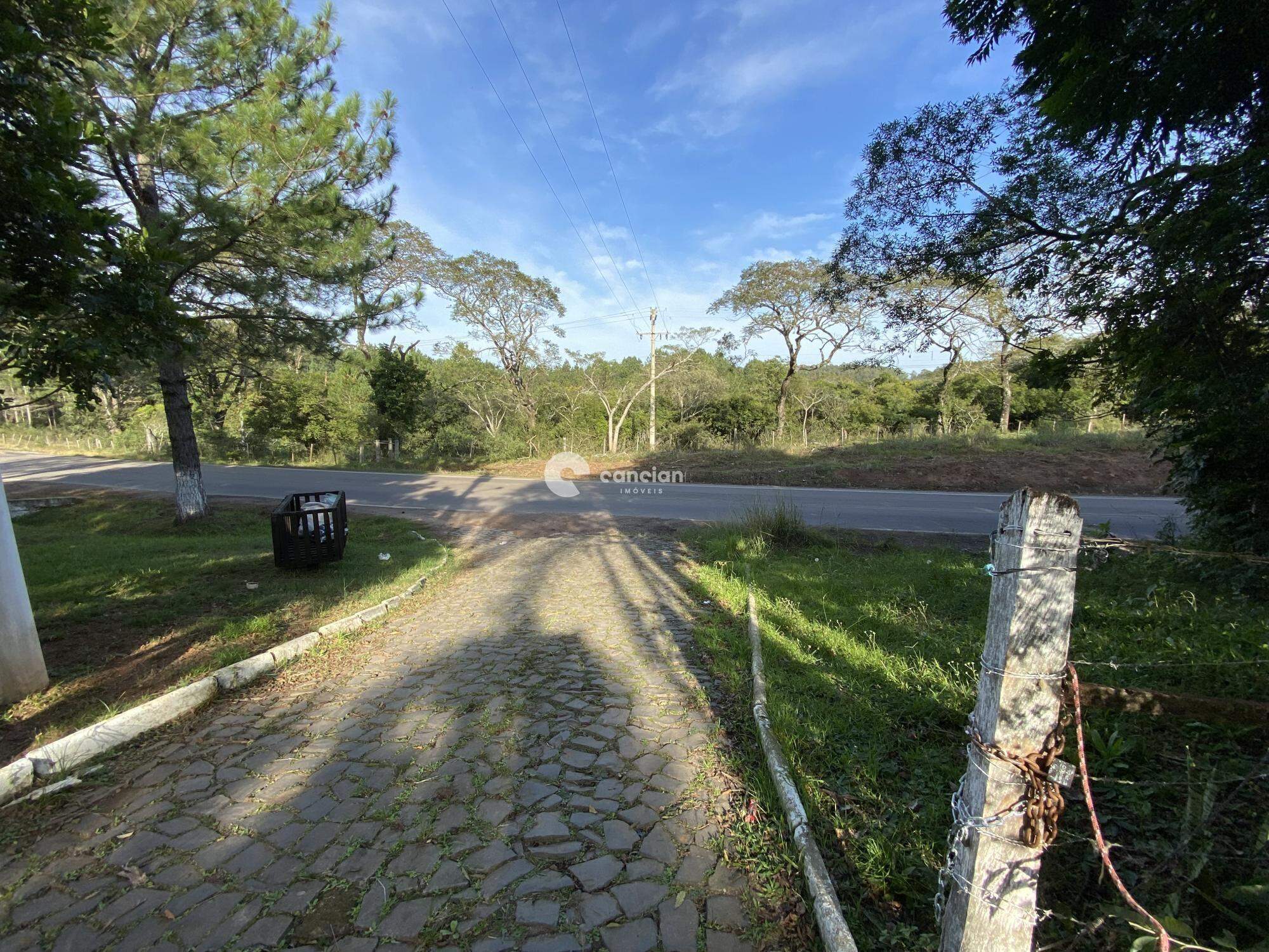 Chácara à venda no Boca do Monte: 