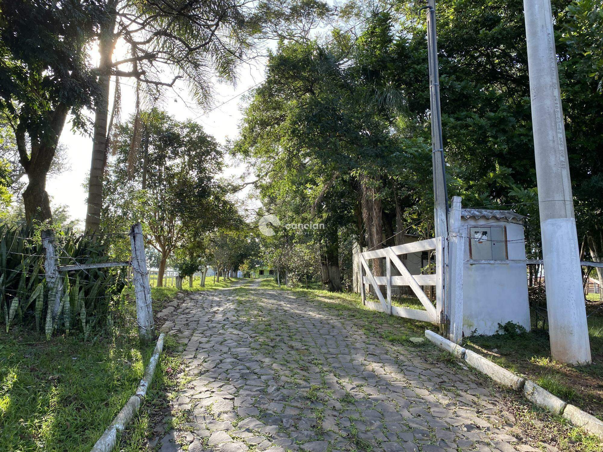 Chácara à venda no Boca do Monte: 