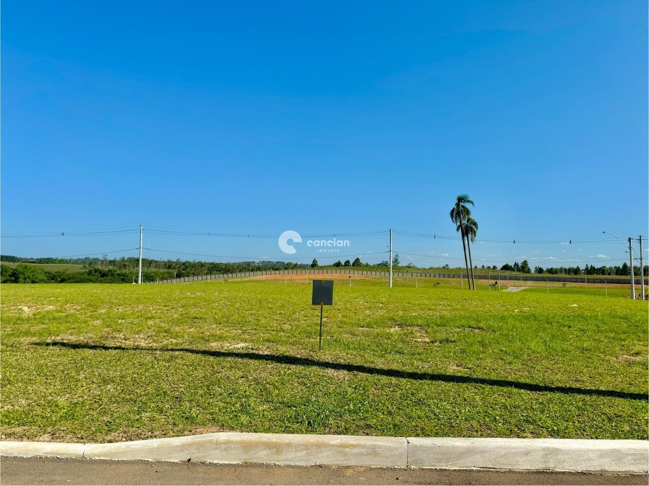 Terreno à venda no Tomazetti: 