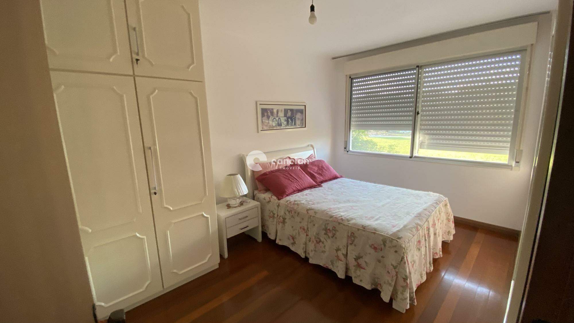 Duplex à venda no Centro: 