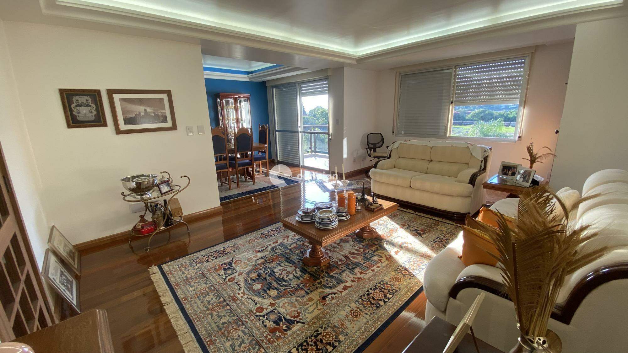 Duplex à venda no Centro: 
