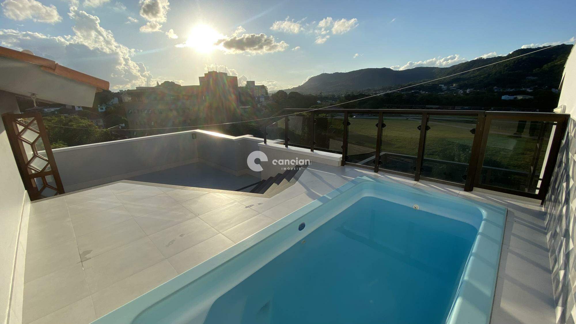 Duplex à venda no Centro: 
